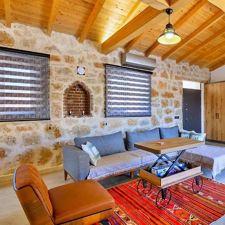 Saribelen Village 2 Bedroom 1696 别墅 *